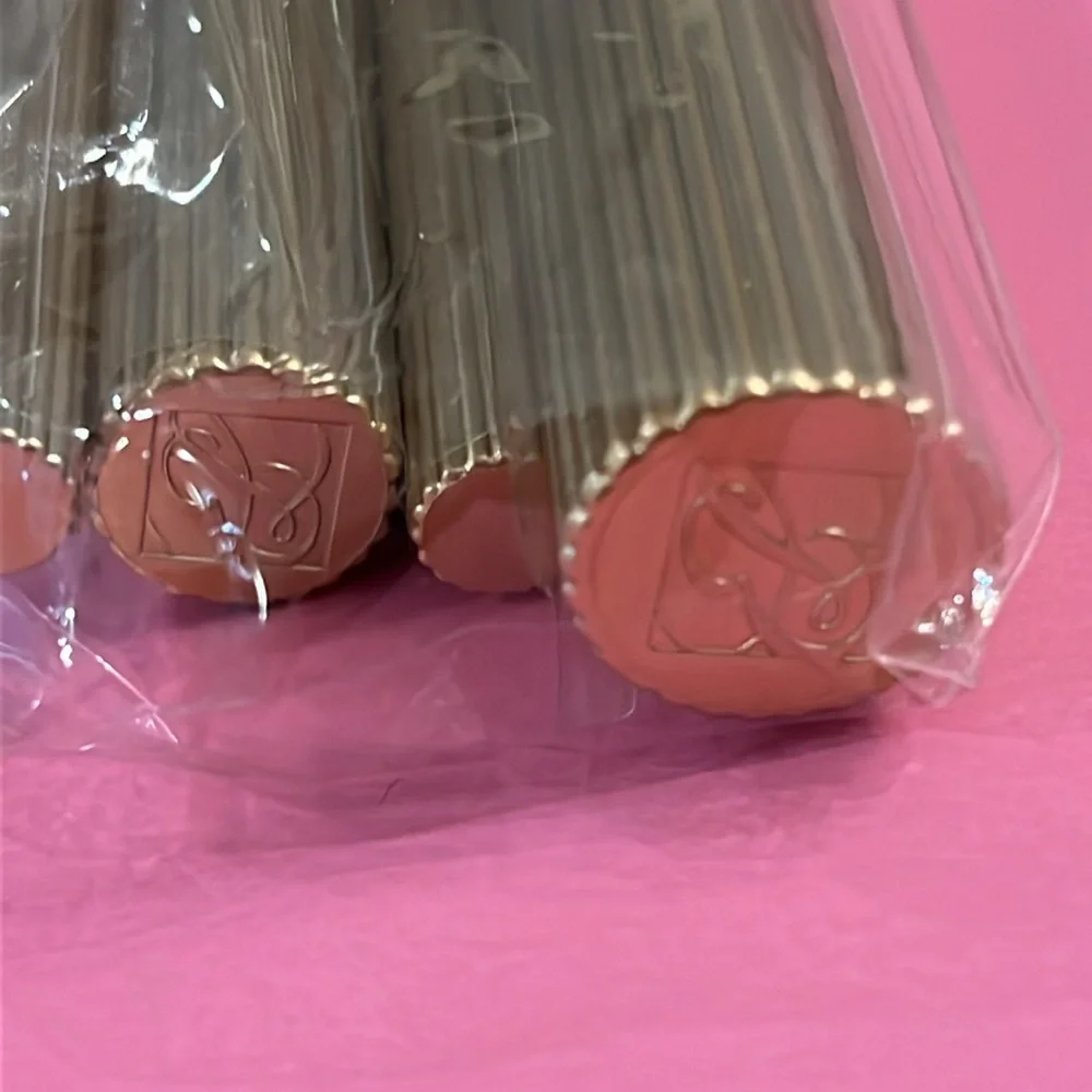 Estée Lauder set of 4 Brushes. New still in plastic. - Picture 14 of 14